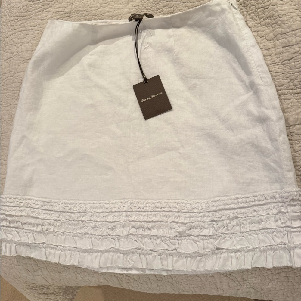 Tommy Bahama White Mini Skirt with Ruffle Hem